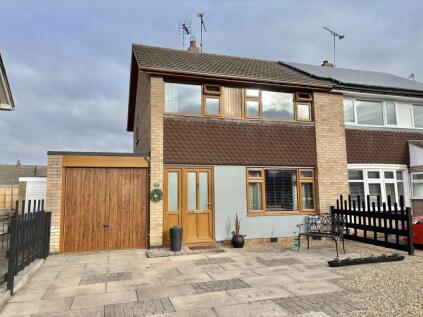 Buxton Close, Whetstone, Leicester, Leicestershire. LE8 6NT