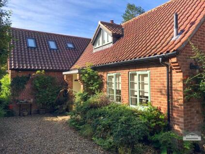 Crown Street, Banham, NR16