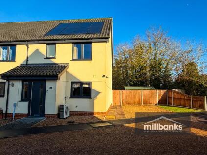 Greenfield Drive, Great Ellingham, NR17