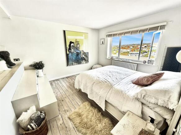 Bedroom-1.jpg