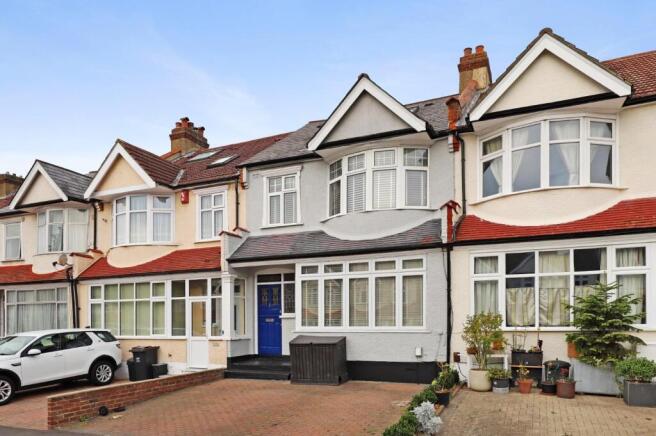 09-815fJHPropWpen - 33 Chesham Road - 44 (1).JPG
