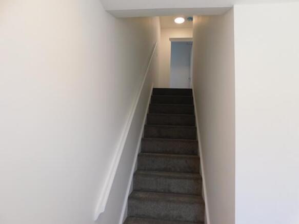 4aHindStileStairway