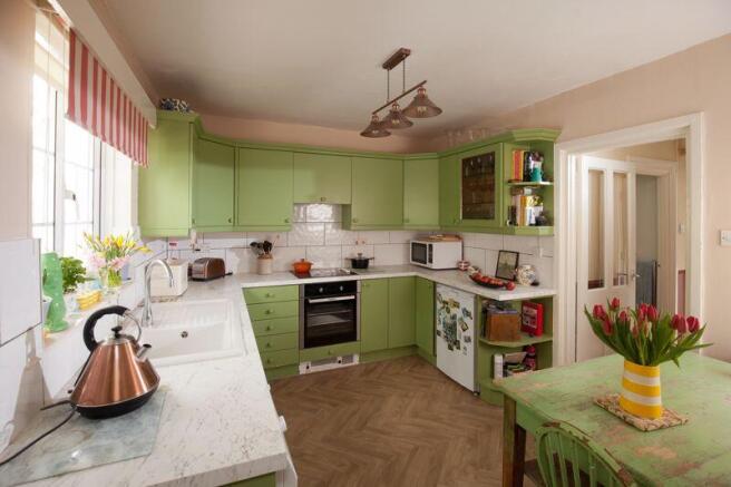 Kitchen/Breakfast Room