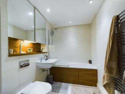 Chatham Quays, Dock Head Road, Chatham