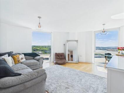 Marina Point West, Chatham Maritime