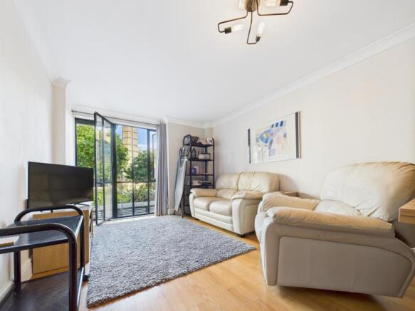 CAM01981G0-PR0129-STILL007 (1).jpg