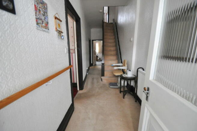 Photo 3