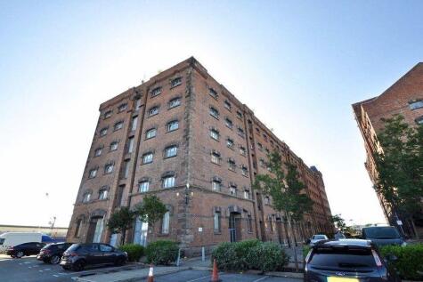 East Float Quay, Dock Road