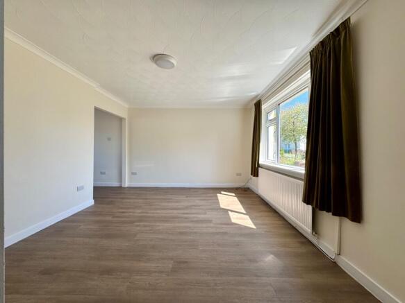 :Living room.