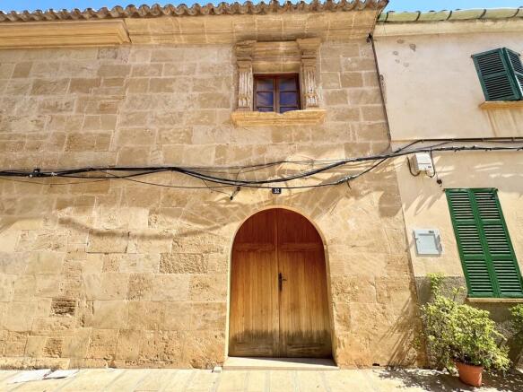 D3906229-3A68-4861-9