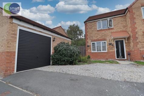 Sanderson Way, Swinton