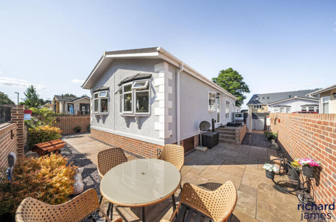 6e8feb5468ef4c8abb6f5f78198c100c