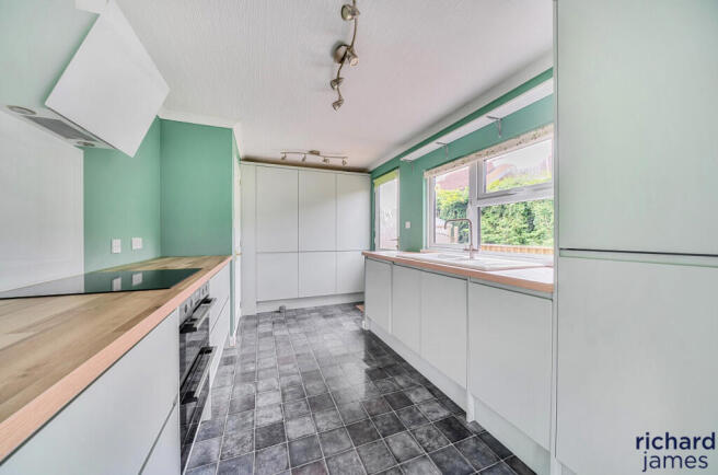 89f815fde743482885bdd81d8ee628cd