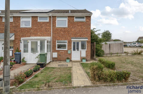 Longfellow Crescent, Royal Wootton Bassett, SN4