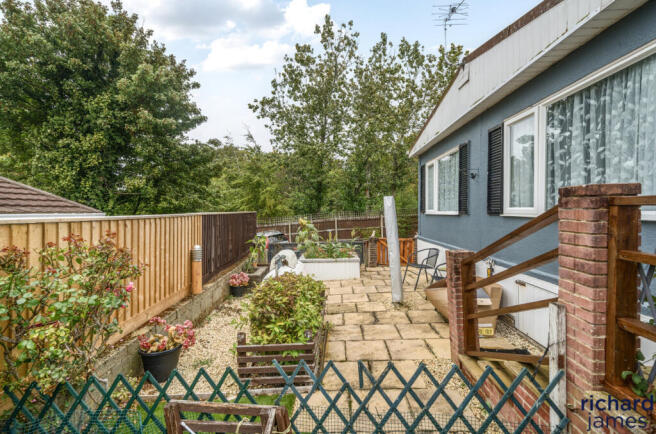 b2dab0f206b04d629e76fc3f86ded715