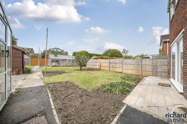 7084ca24c9e546a89f8c43b75c61cdb2