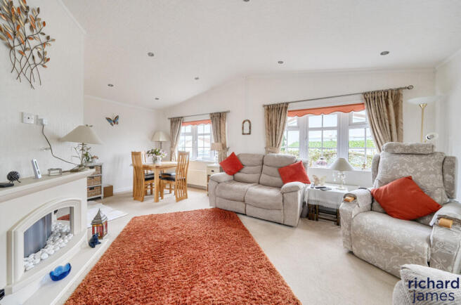 480736457a6d4022bbcff6b822611f12