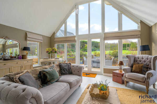 b7c991cc34d74a08b6e8dc0fc76efd0c