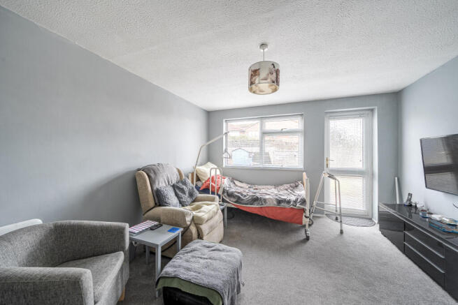 136514820690b3ca97eb30arwhdr1