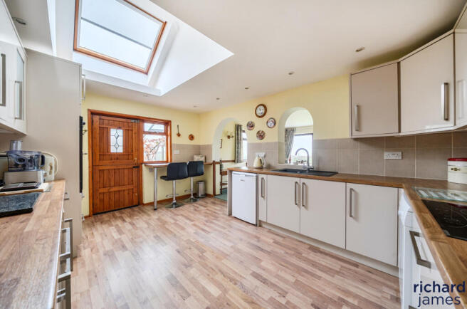 19bc174efc9f4846b5277b36e96dd9d0