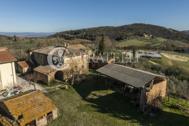 Casale panoramico ne