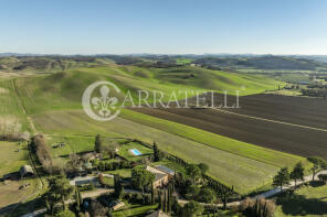 Photo of Tuscany, Siena, Monteroni d`Arbia