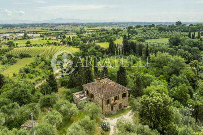 Casale in campagna a