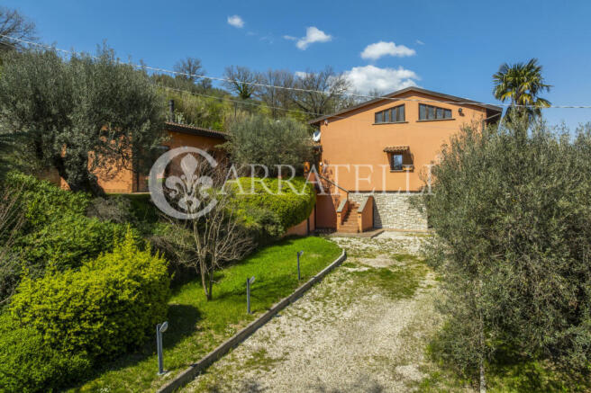 Perugia moderna vill