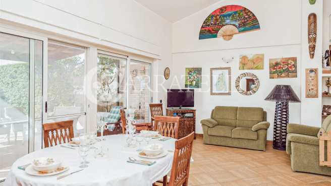 Villa con Vista sull