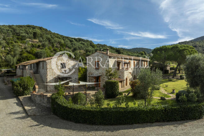 Splendida tenuta in