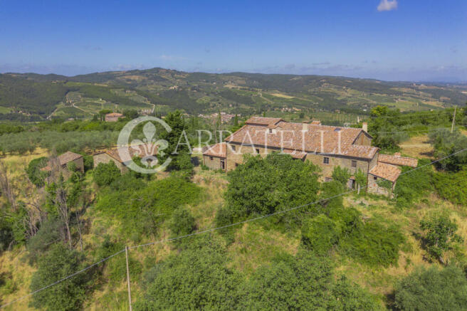 Casale da ristruttur