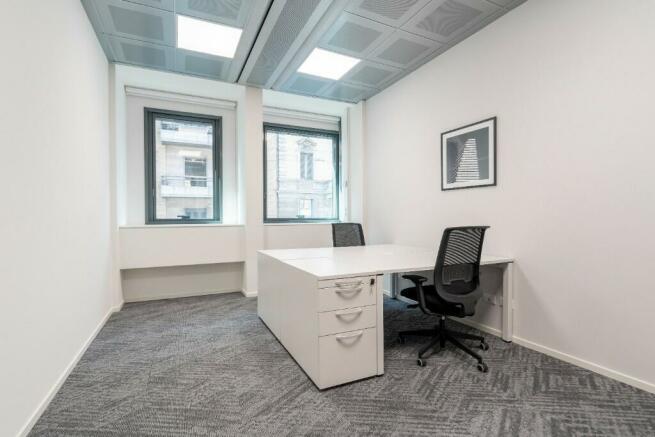 Serviced office to lease in Kingston Road, Leatherhead, Surrey, KT22