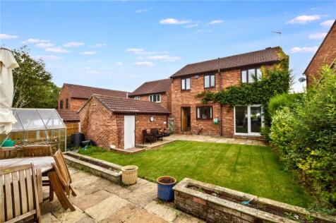 Ashburn Drive, Wetherby, West Yorkshire