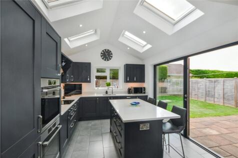 Glebe Field Close, Wetherby, West Yorkshire