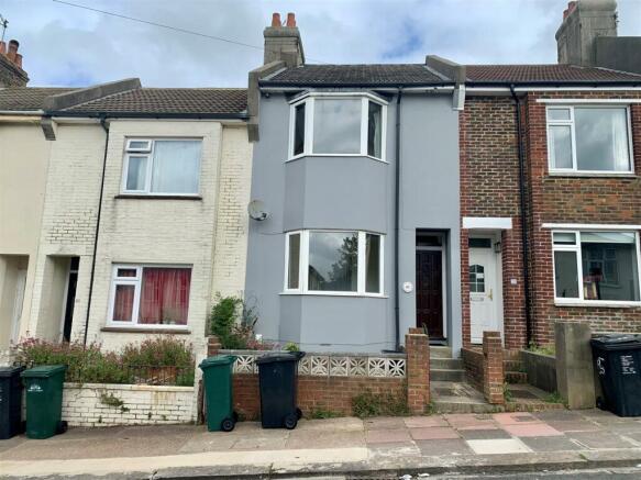 63 Ladysmith Road Front.jpg