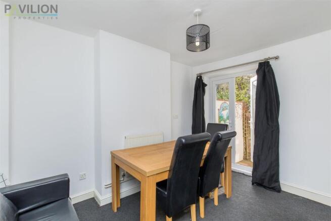 Dining room.jpg