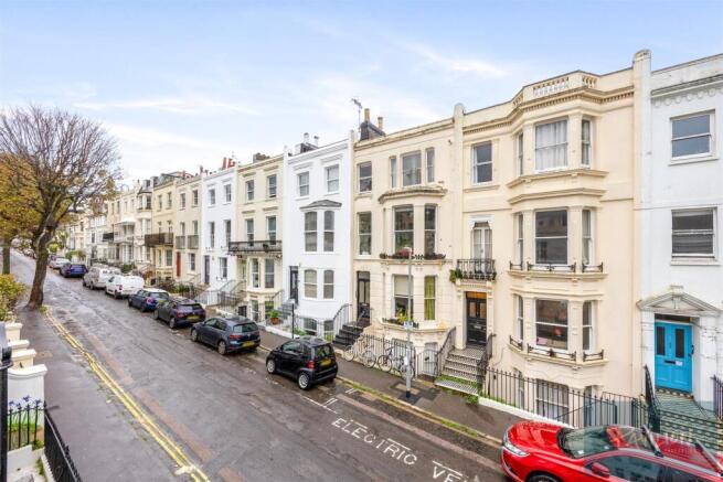 Sillwood Road 29, First Floor Flat-011.JPG