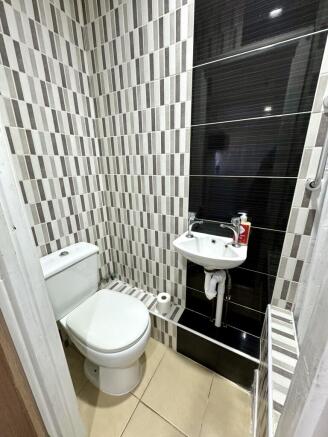 En-suite Bathroom