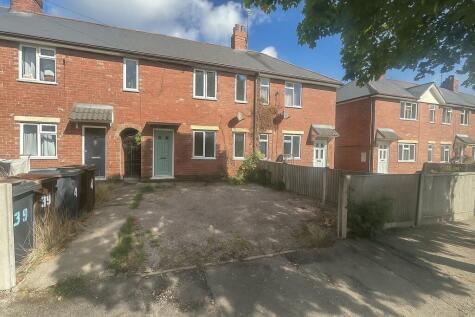 St. Peters Avenue, Lincoln, LN6