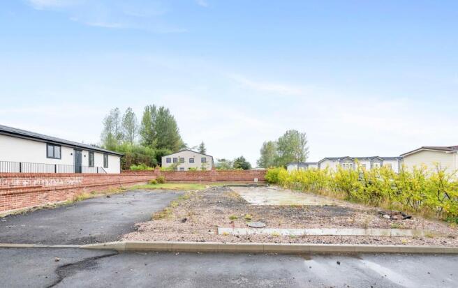 Plot 8