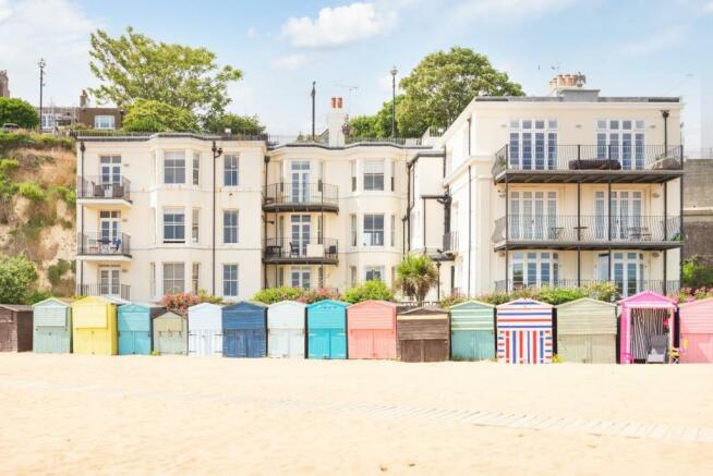 1 bedroom flat  for sale Broadstairs