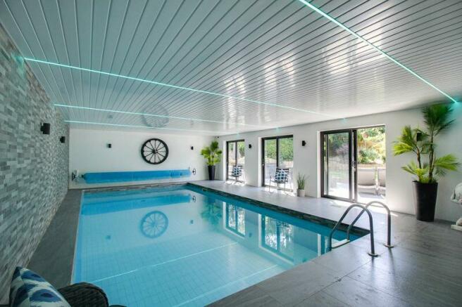 Indoor Swimming Pool 