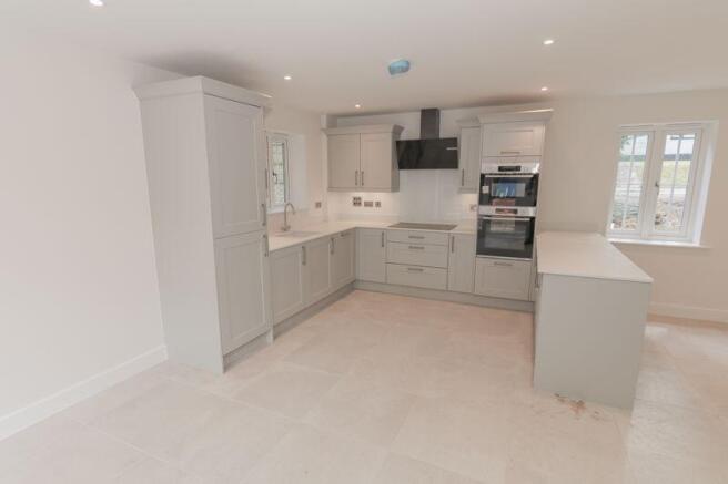 Kitchen (2)