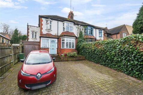 Alexandra Park Road, London, N22