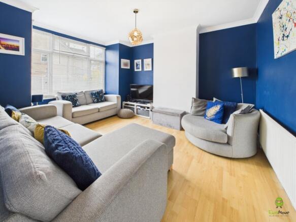 Clinton Crawford 3 bedroom Semi Detached home clos