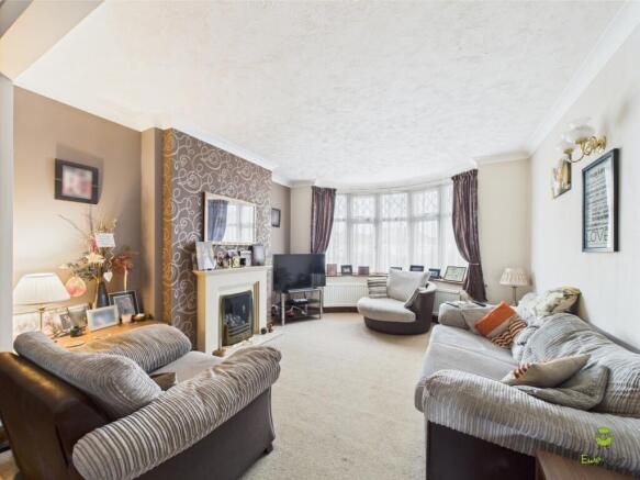 Presented by Kevin at EweMove Bexleyheath and Dart