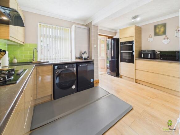 Presented by Clinton Crawford - Ewemove Bexley and