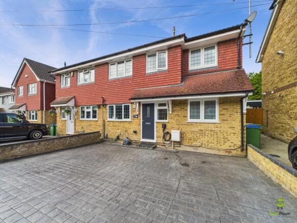 Presented by Nicoleta at EweMove Bexleyheath and D