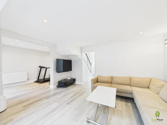 Presented by Nicoleta at EweMove Bexleyheath and D