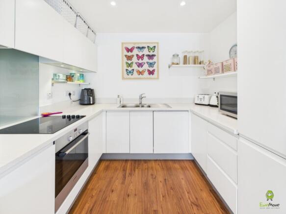 Kitchen James Hillier Ewemove Bexley and Dartford 